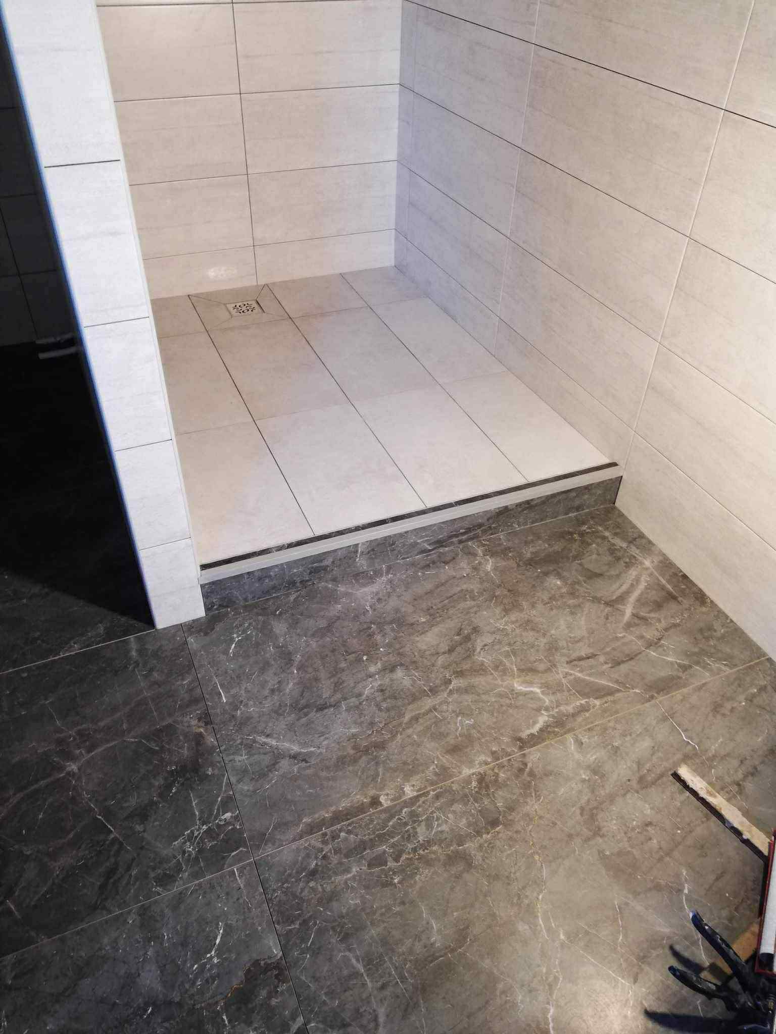 Plytelių klijavimo pavyzdys 5